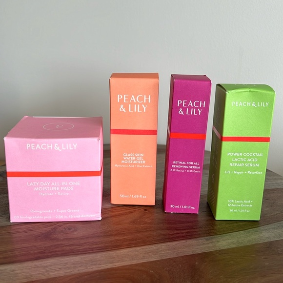 Peach & Lily Retinol for All Serum, Lactic Acid Serum, Water-Gel & Moisture Pads - Picture 1 of 16